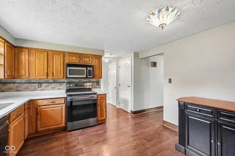 8431 Duncaster Court Indianapolis IN 46256