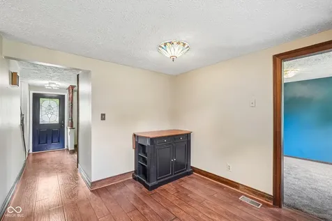 8431 Duncaster Court Indianapolis IN 46256