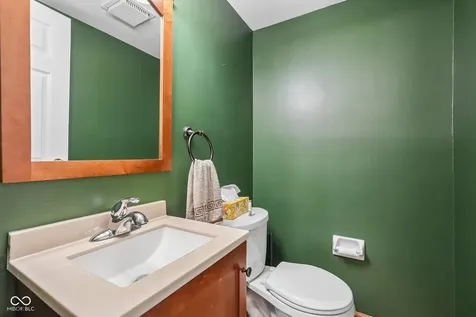 8431 Duncaster Court Indianapolis IN 46256