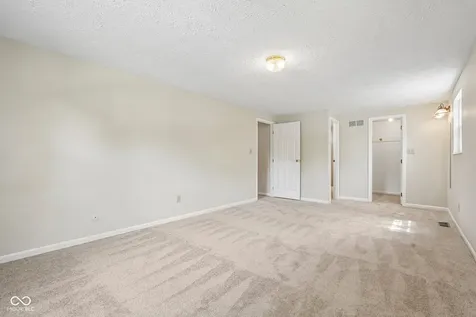 8431 Duncaster Court Indianapolis IN 46256