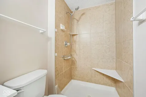 8431 Duncaster Court Indianapolis IN 46256