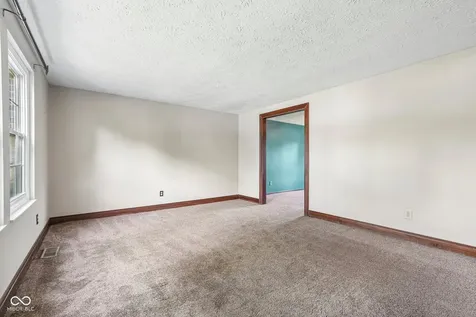 8431 Duncaster Court Indianapolis IN 46256