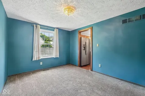 8431 Duncaster Court Indianapolis IN 46256