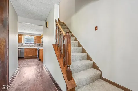 8431 Duncaster Court Indianapolis IN 46256