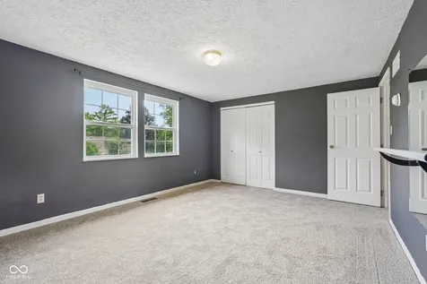 8431 Duncaster Court Indianapolis IN 46256