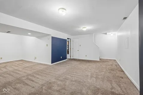 8431 Duncaster Court Indianapolis IN 46256