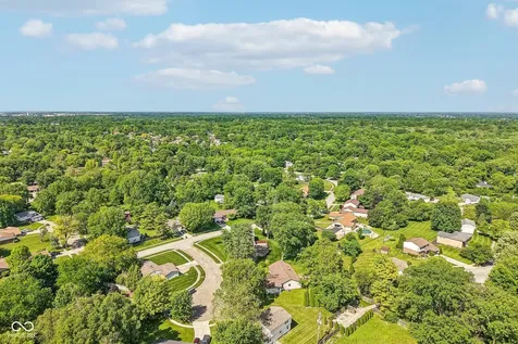 8431 Duncaster Court Indianapolis IN 46256