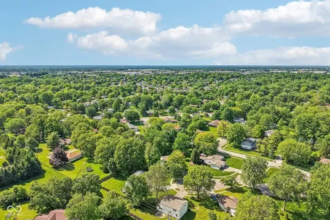 8431 Duncaster Court Indianapolis IN 46256