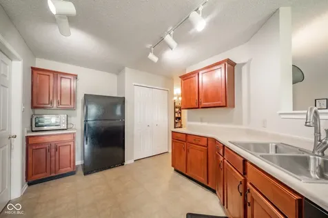 8039 S Evening Drive Pendleton IN 46064