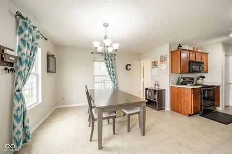 8039 S Evening Drive Pendleton IN 46064