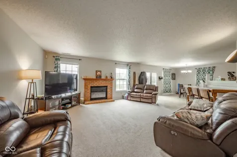 8039 S Evening Drive Pendleton IN 46064