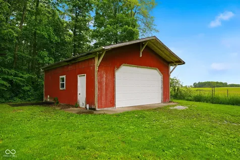10942 S County Road 0 Clayton IN 46118