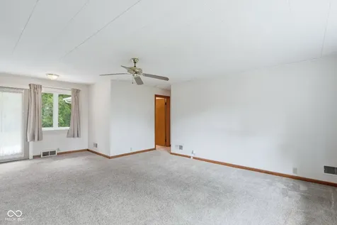 10942 S County Road 0 Clayton IN 46118