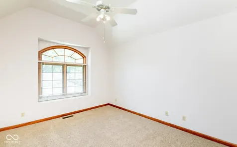 285 Plum Court Columbus IN 47201