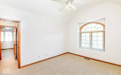 285 Plum Court Columbus IN 47201