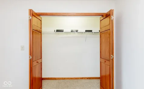 285 Plum Court Columbus IN 47201