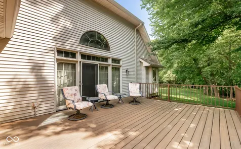 285 Plum Court Columbus IN 47201
