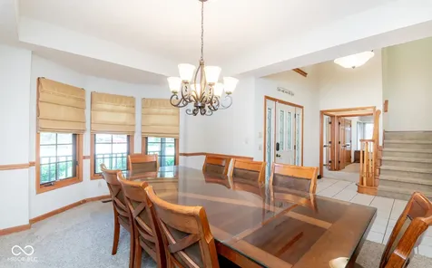 285 Plum Court Columbus IN 47201