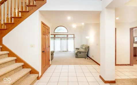 285 Plum Court Columbus IN 47201