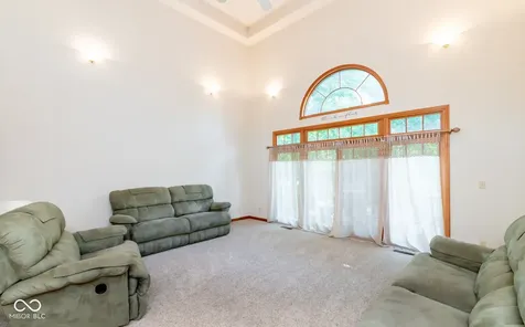 285 Plum Court Columbus IN 47201