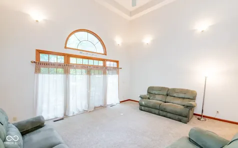 285 Plum Court Columbus IN 47201