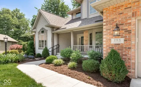 285 Plum Court Columbus IN 47201