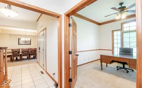 285 Plum Court Columbus IN 47201