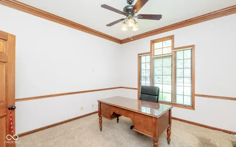 285 Plum Court Columbus IN 47201