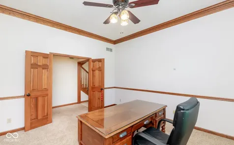 285 Plum Court Columbus IN 47201
