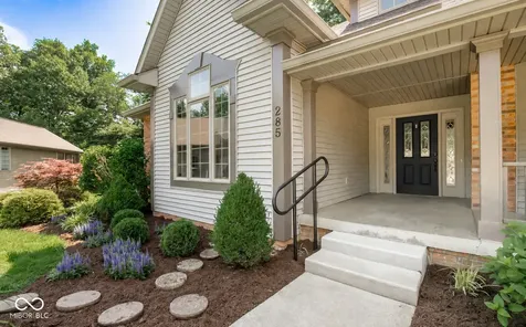 285 Plum Court Columbus IN 47201