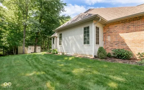 285 Plum Court Columbus IN 47201