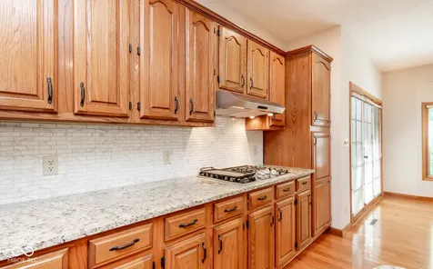 285 Plum Court Columbus IN 47201