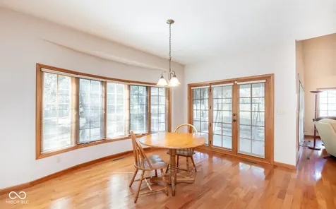 285 Plum Court Columbus IN 47201