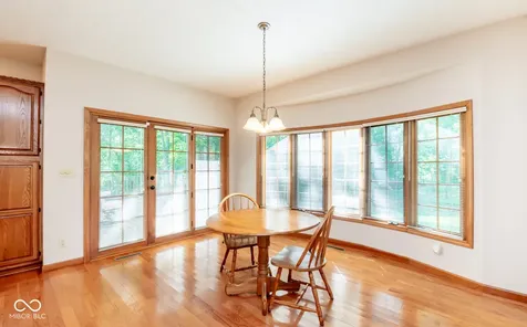 285 Plum Court Columbus IN 47201