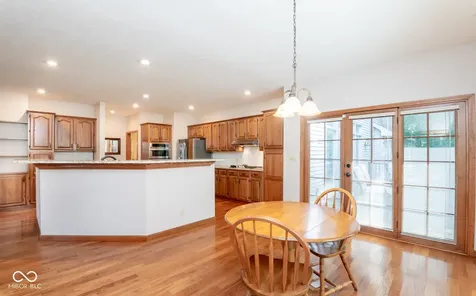 285 Plum Court Columbus IN 47201