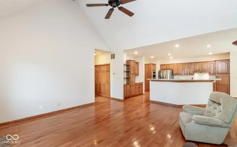 285 Plum Court Columbus IN 47201