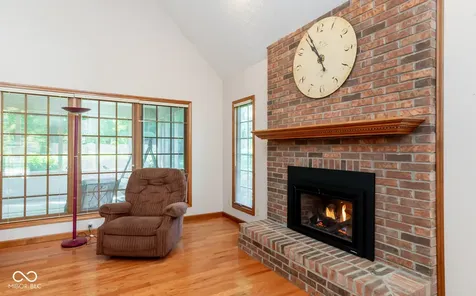285 Plum Court Columbus IN 47201