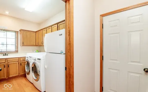 285 Plum Court Columbus IN 47201