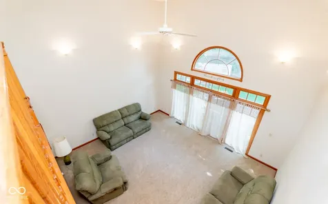 285 Plum Court Columbus IN 47201