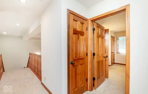 285 Plum Court Columbus IN 47201