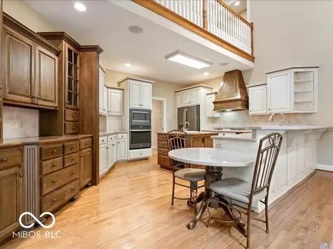 812 Woodcrest Way Anderson IN 46012