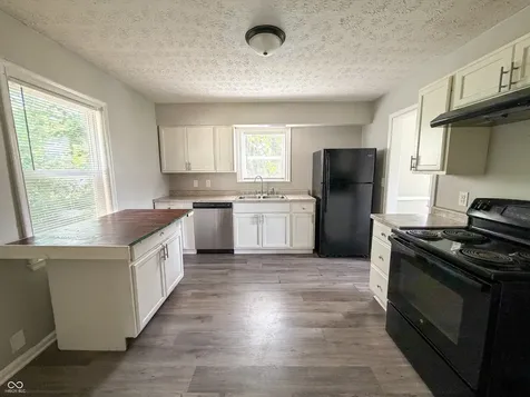 3737 N Chester Avenue Indianapolis IN 46218