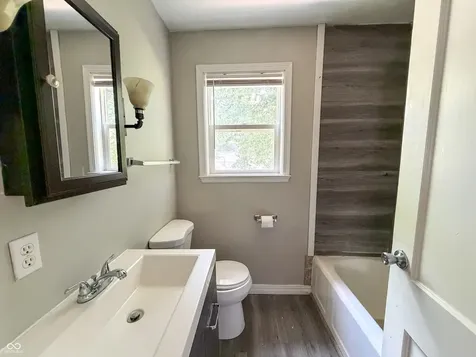 3737 N Chester Avenue Indianapolis IN 46218
