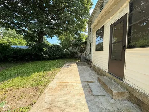 3737 N Chester Avenue Indianapolis IN 46218