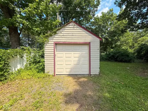 3737 N Chester Avenue Indianapolis IN 46218