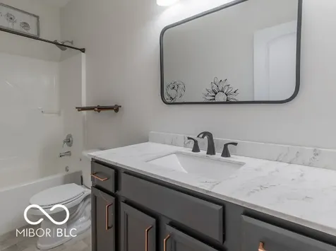 1650 Bridgecreek Crossing Greenwood IN 46143