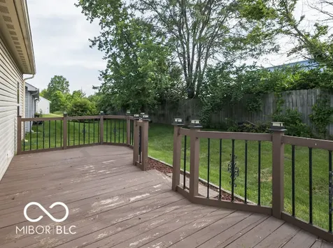 1650 Bridgecreek Crossing Greenwood IN 46143