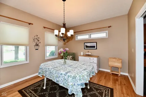 5705 Kensington Way S Plainfield IN 46168