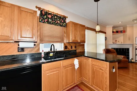 5705 Kensington Way S Plainfield IN 46168