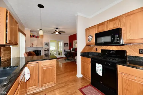 5705 Kensington Way S Plainfield IN 46168